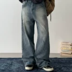Джинсы "19 Studio Faded Straight Leg Jeans"