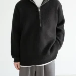 Свитер "DAZO Studio Hood 1/2 Zipper Sweater"