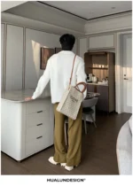 Брюки "Hualun Fold Wide Pants" — изображение 8