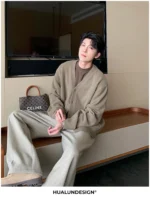 Кардиган "Hualun V-Neck Soft Cardigan" — изображение 19