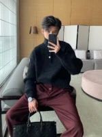 Свитер "Hualun High Collar Sweater"