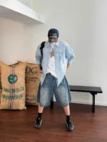 Шорты "19 Studio Straight Aged Denim Shorts" — изображение 3