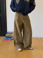 Брюки "19 Studio Loose Straight Cargo Pants" — изображение 4