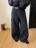 Джинсы "19 Studio Vintage Wide-Leg Distressed Jeans" — изображение 2