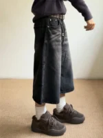 Шорты «Outcast Faded Whisker Denim Shorts» — изображение 3